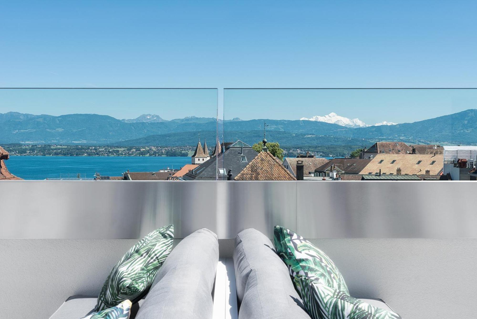 Hotel Base Nyon Exterior foto